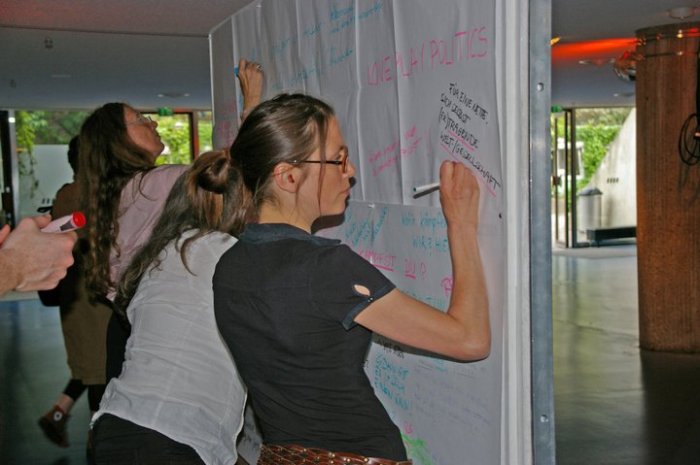 raising questions pi hkw collecting questions 1